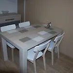 U Zamku شقة *